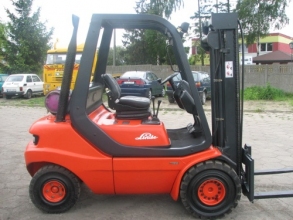 Wózek widłowy Linde H 25 T (gazowy) - seria 351